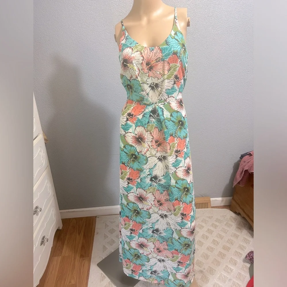 NWOT H&M Floral Hibiscus Backless Maxi Dress size 4 - Picture 1 of 10